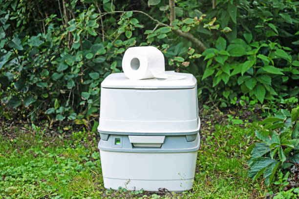 Best Porta potty rental near me  in Earlvle, IL