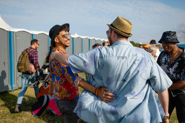 Best Affordable porta potty rental  in Earlvle, IL