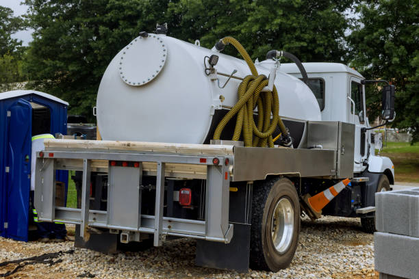 Best Porta potty rental near me  in Earlvle, IL